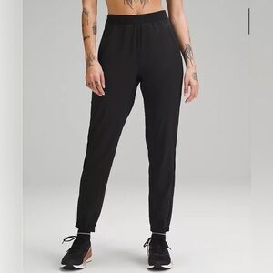 Lululemon Adapted State High-Rise Jogger *Airflow, size 4